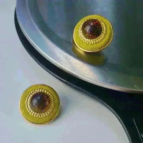 Vintage avocado color fabric earrings buttons in Gold-toned - Picture 7 of 17